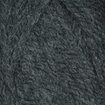 Closeup of Encore Chunky yarn swatch in colorway 0520 - nightgrey heather